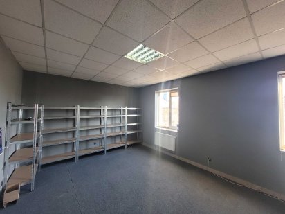 Оренда офісу. вул.Макогона. 10 хвл. пішки до Панорама плаза. Івано-Франківськ