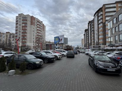 Оренда фасадного приміщення 66m2. 1-ша лінія! (Навпроти IQ Центра) Хмельницкий