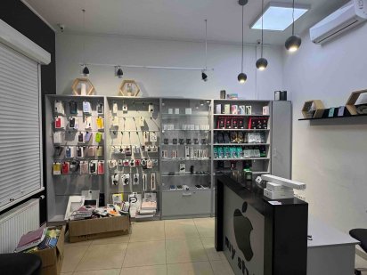 Комерційне приміщення в районі    СТОМЕТРІВКИ    (20м2)     оренда Івано-Франківськ