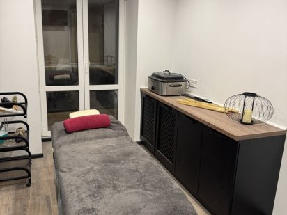 Здається приміщення під салон краси . Кривий Ріг