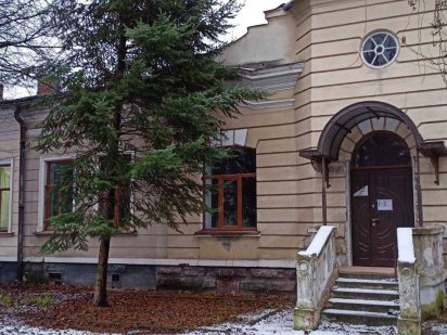 Здається в оренду окремо-стояча споруда в.Грюнвальдська 8.Центр-Вокзал Івано-Франківськ