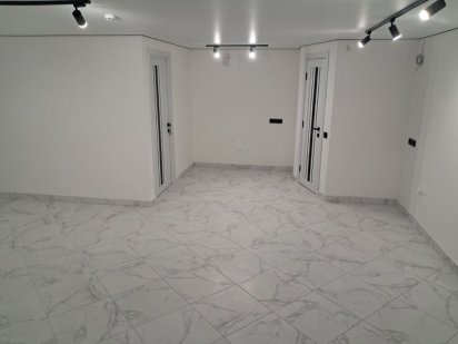 Оренда Комерційного приміщення вул. Нац. Гвардії м.Івано-Франківськ Івано-Франківськ