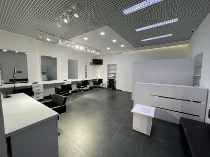 Оренда Перукарні в районі Центрального парку Ирпень