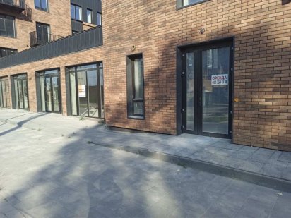 Комерційне приміщення  з ремонтом в Клубному Містечку 12, Вамбуд Ивано-Франковск