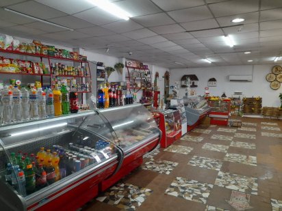 Магазин  по красной линии. Кременчук