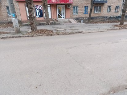 Оренда магазина вул. Тесленка Кривой Рог