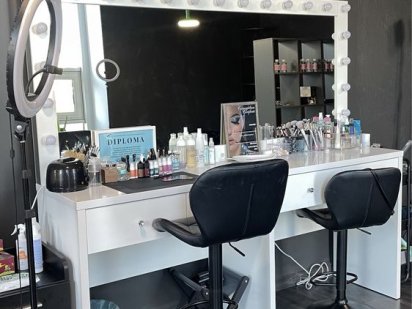 Здається в оренду робоче місце бровіста Луцьк