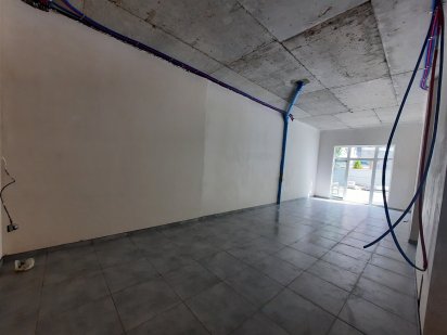 Приміщення для магазину або салону в Центральном парку Ирпень