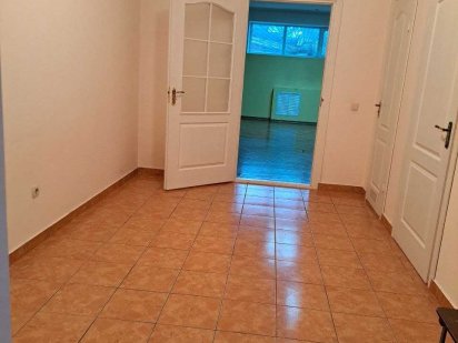 Комерційне приміщення з окремим входом, м. Луцьк, вул. Конякіна Луцк