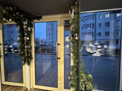 Оренда Комерційного Приміщення  Фасадне Новобудова Ровно