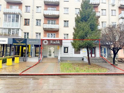 Оренда 61 кв метр на Майдані Незалежності у Рівному Рівне