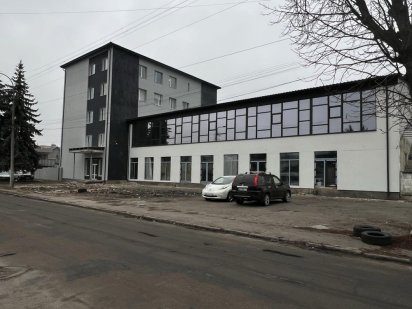Здам в оренду  або продам офісні та складські приміщення Рівне