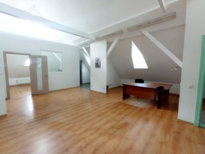 Оренда офісного приміщення у центрі Івано-Франківськ