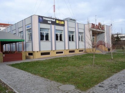 Оренда приміщення з ремонтом та коммунікаціями, 670 м.кв Кривий Ріг