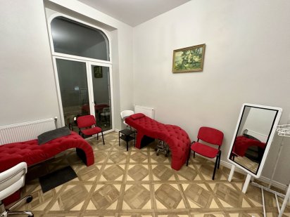 Центр. Здам місце робоче з кушеткою в оренду. Ивано-Франковск