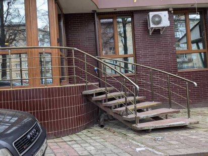 Оренда  фасадного комерційного приміщення Рівне