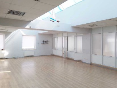 Ціна разом з к/п! Офіс в центрі, 150 кв/м, вул.Січових Стрільців Ивано-Франковск