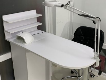 Оренда місця майстра манікюру та бровиста Тернопіль