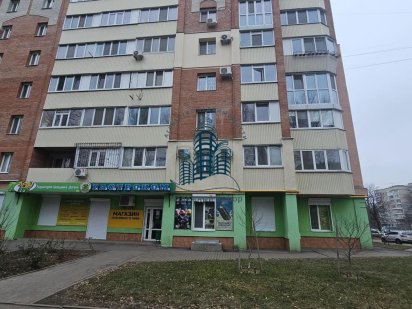 Оренда торгового приміщення на Курчатова в середині спального р-ну! Полтава