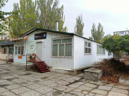 Сдам в аренду помещение на Шуменском по проспекту Строителей 100 м.кв Херсон