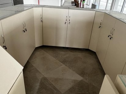 Здається в оренду острів в діючому ТЦ "Київський" Ивано-Франковск