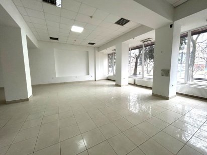 Оренда 140 кв м ПРОСПЕКТ,12.5$ Черновцы