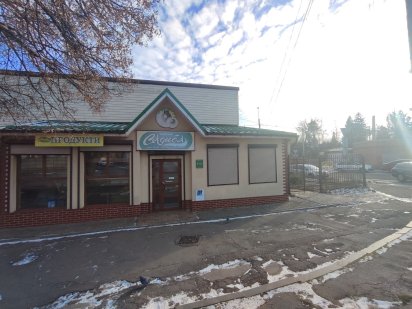 Здам фасадне приміщення по Дубенській Рівне