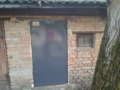 Склад  гараж  кладова  комора для речей, центр міста Черкаси