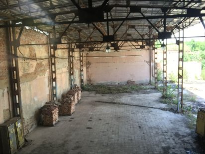 Сдам в аренду склады, цеха по ул. Париж. Коммуны р-н Краснодонцев Ужгород