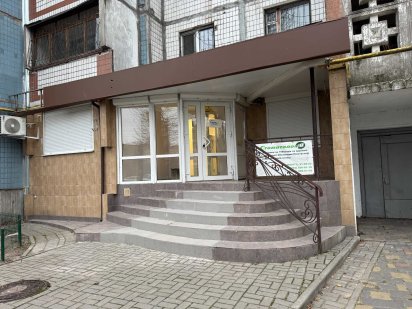 Приміщення в центрі по вул. Гоголя, поруч з ринком Черкаси