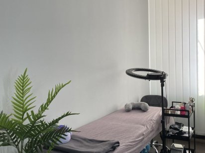 Здається в суборенду кушетка з 20.01 Черкаси