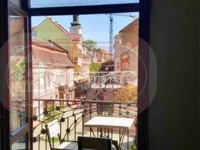 Оренда комерційного приміщення м.Ужгород ЦЕНТР!!пл.Корятовича Ужгород