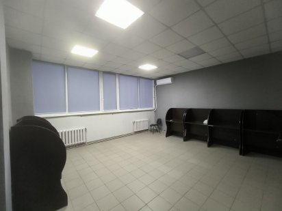 Оренда площа 307 м2 (Всіхсвятська, 7) Чернігів