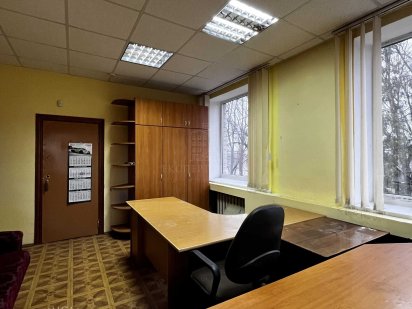 RLT D01 Оренда офісних приміщень по вул. Кільцева, ЗАЗ Чернігів