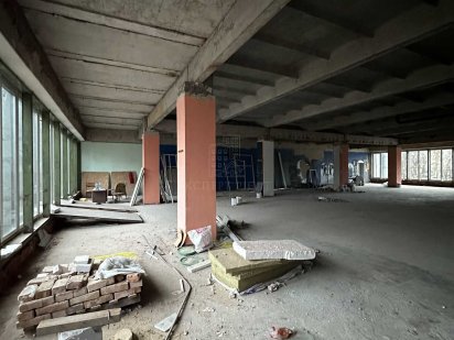 RLT K01 Оренда фасадного комерційного приміщення 2 поверх 480 м2 ЦУМ Чернігів