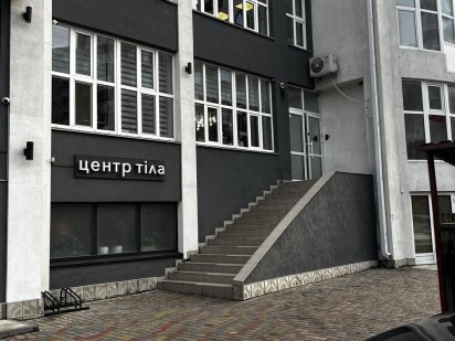 Оренда, центр міста, фасадне приміщення Черкаси