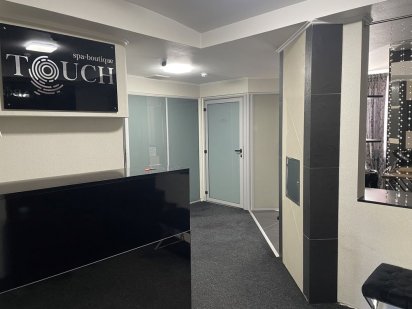 Сдам салон красоты Ужгород