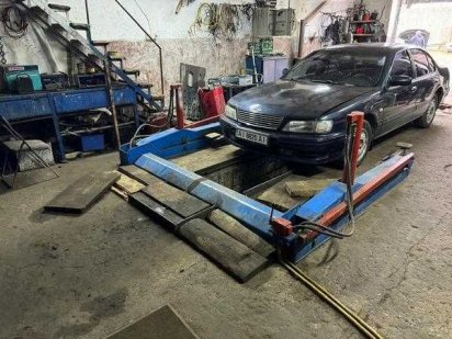 Довгострокова оренда приміщення СТО, чудова локація : Минайська, 16, Ужгород