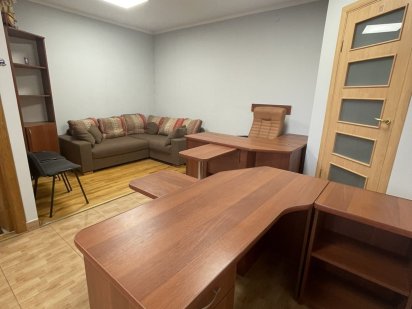 Здається в оренду офісне приміщення в центрі Ужгород