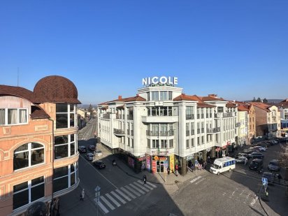 Оренда комерційного приміщення /Центр міста/Luxor plaza Ужгород