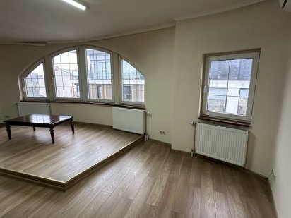 Оренда офісу на Фединця,центр міста Ужгород