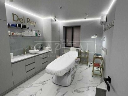 Оренда! Фасад,Салон краси з ремонтом, біля Нов.Липки", Драгомирова 10 Киев