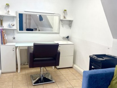 Центр.Аренда 3400 рабочего места парикмахера Дніпро