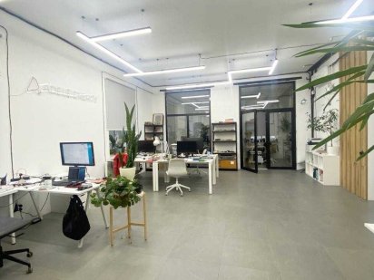 Здам приміщення на проспекті Науки (Гагарина) біля парку. Дніпро