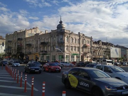 Оренда офісу ДЕШЕВО! 65 м. Метро! СВІТЛО Є! Свій санвуз. Житлов тарифи Киев