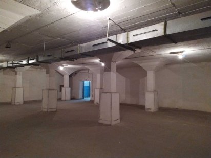 Оренда. Склад 374 м2, з рампою (генератор на ліфти). Від власника. Київ