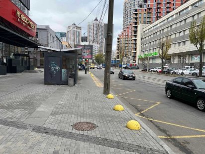 Аренда остановочного комплекса / киоска Ул. Глубочицкая 44 Київ