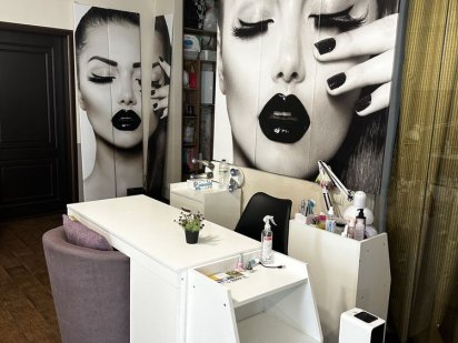 Оренда робочого місця майстра манікюру Киев