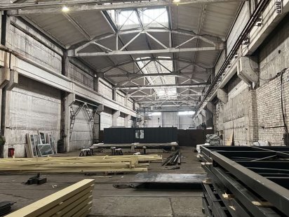 Аренда помещения с мостовым краном под цех, производство, хранение Дніпро