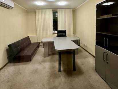 Здам в оренду приміщення під офіс 100 м.кв., Київ, метро Осокорки Київ